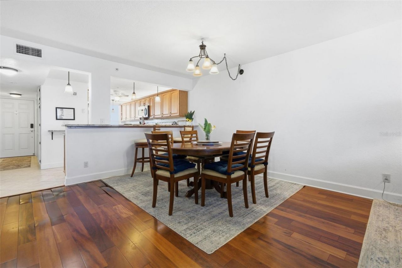 17900 Gulf Boulevard, Unit 12C, Redington Shores, FL 33708 Photo