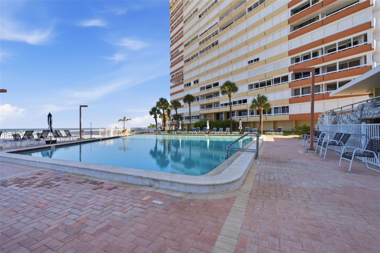 17900 Gulf Boulevard, Unit 12C, Redington Shores, FL 33708 Photo