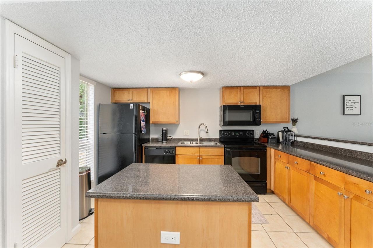1810 NW 23rd Boulevard , Unit 163, Gainesville, FL 32605 Photo