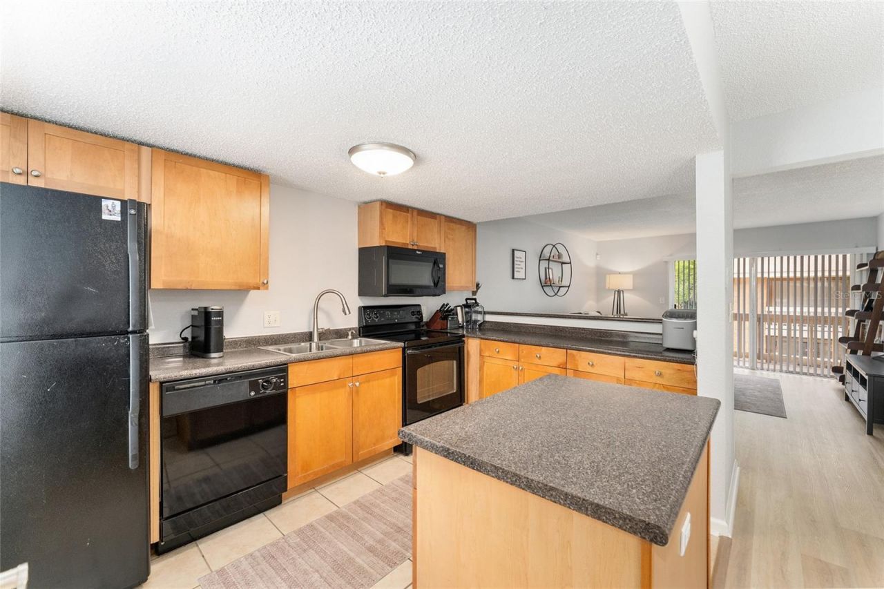 1810 NW 23rd Boulevard , Unit 163, Gainesville, FL 32605 Photo