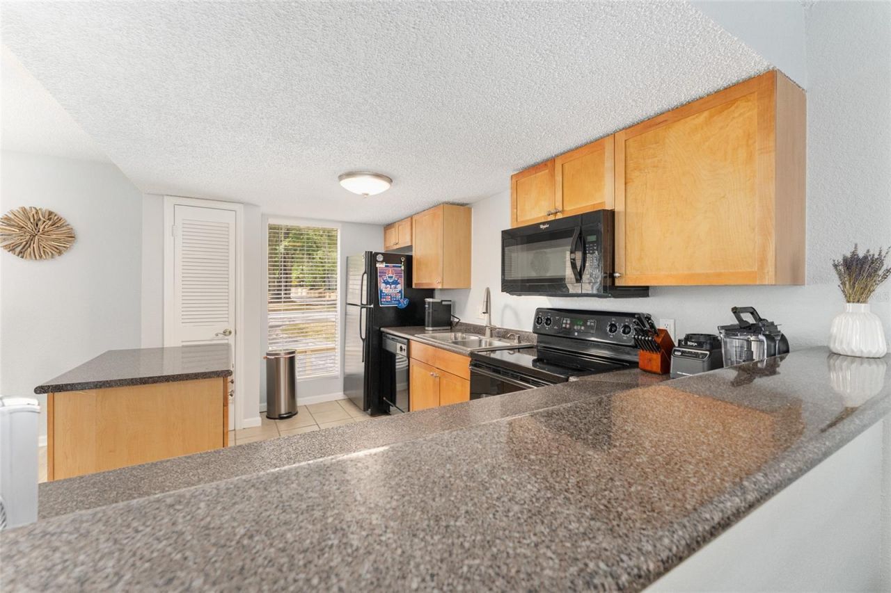 1810 NW 23rd Boulevard , Unit 163, Gainesville, FL 32605 Photo