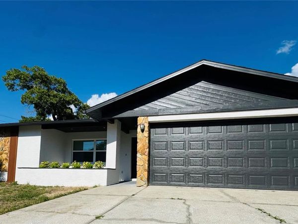 11434 SCALLOP DRIVE , PORT RICHEY, FL 34668