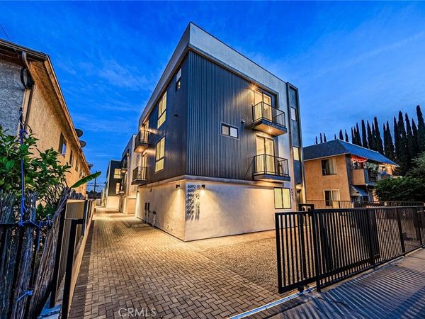 6093 La Prada, Los Angeles, CA 90042