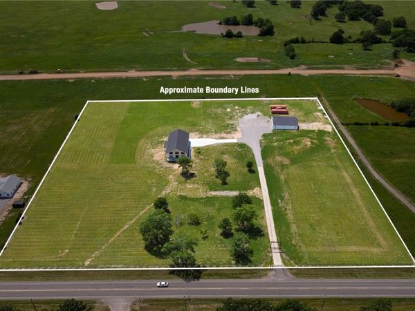 13917 Highway 82, Tahlequah, OK 74464