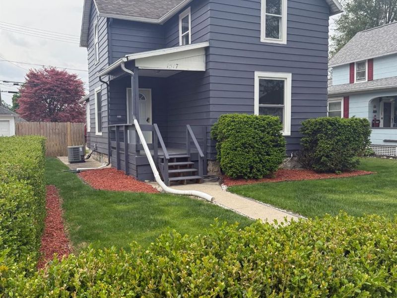 1517 Napoleon Street, Fremont, OH 43420 Photo 2