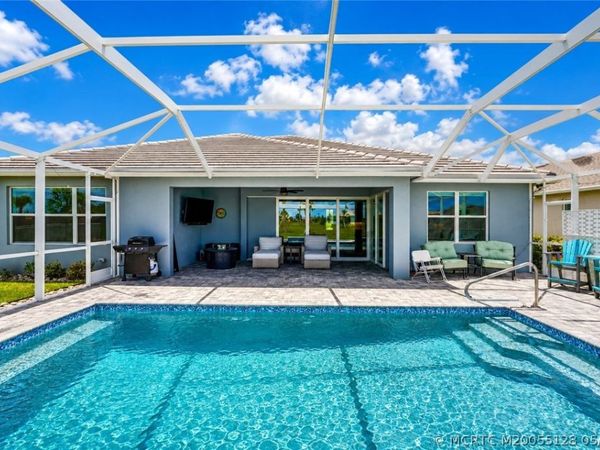 10255 SW Sarcoline Drive, Port St Lucie, FL 34987