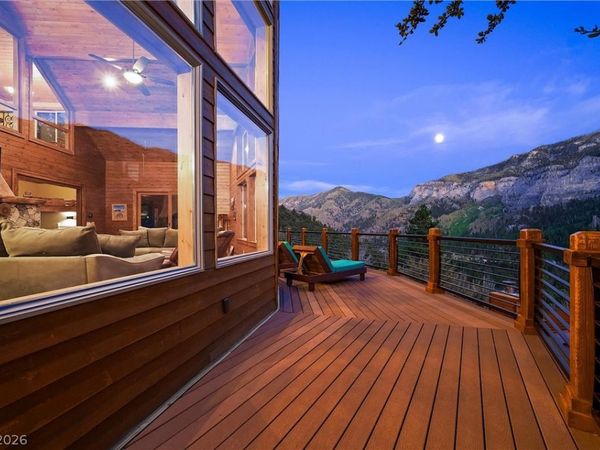 4888 Snow White Road , Mount Charleston, NV 89124