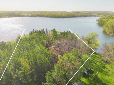 25494 Heilberger Lane, Erhard, MN 56534