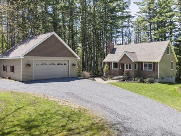 34 Tall Pine Road, Moultonborough, NH 03254