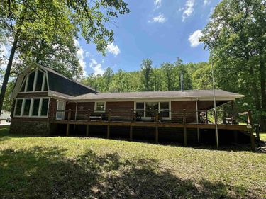 557 Removal Road, Diana, WV 26217