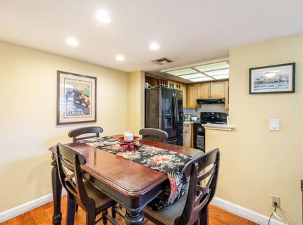 2501 Fulton Square Ln #5, Unit 5, Sacramento, CA 95821 Photo