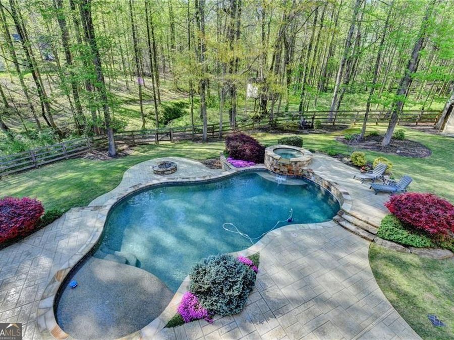 Property Image 95