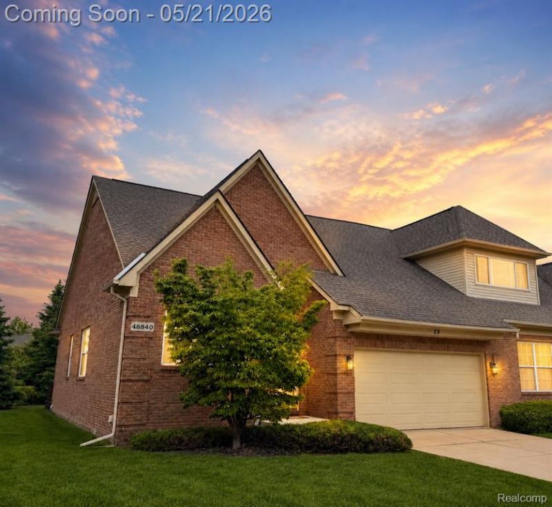 48840 Stonebriar Drive, Canton, MI 48188 Main Photo