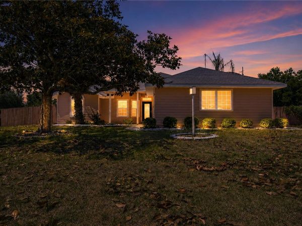 206 SE 8TH AVENUE , WILLISTON, FL 32696