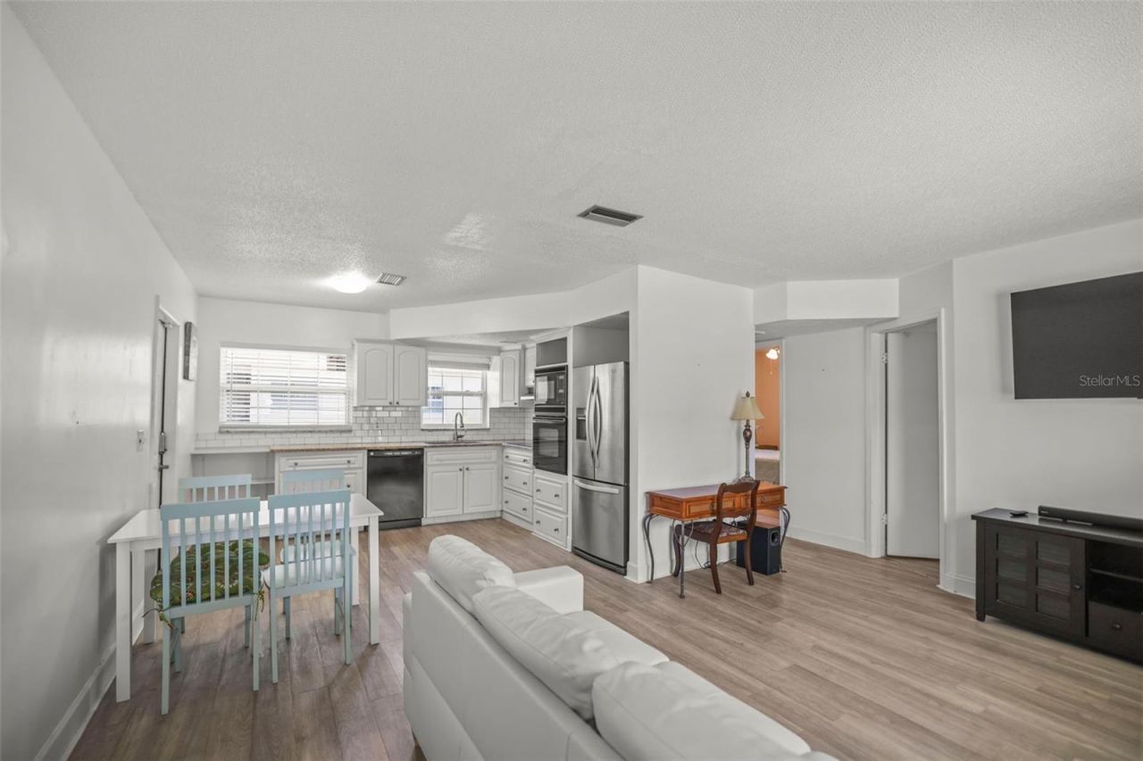 7743 39th Terrace N, Saint Petersburg, FL 33709 Photo
