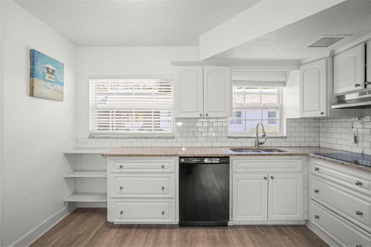 7743 39th Terrace N, Saint Petersburg, FL 33709 Photo