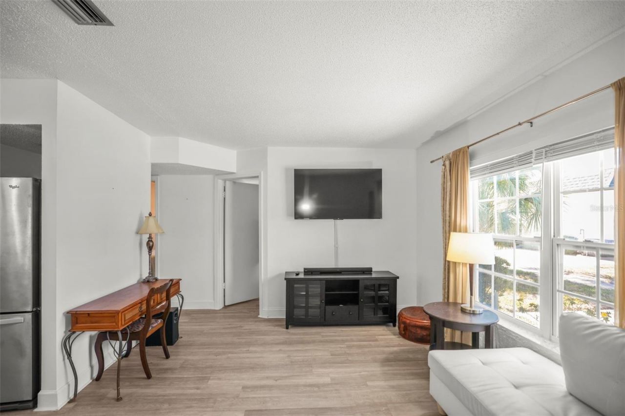7743 39th Terrace N, Saint Petersburg, FL 33709 Photo