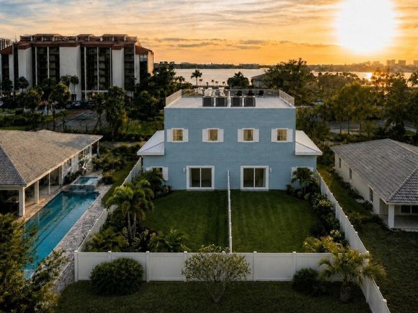 7045 HIBISCUS, SOUTH PASADENA, FL 33707