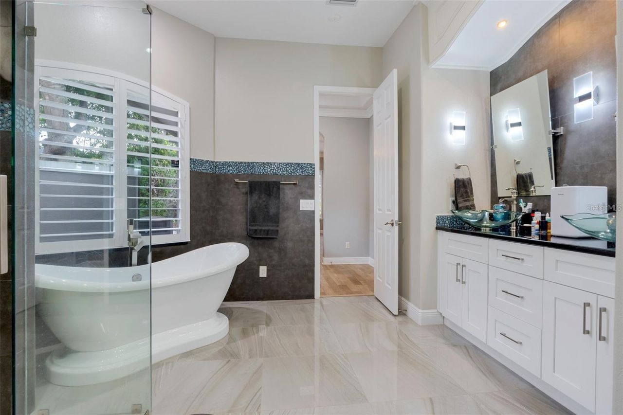 8629 Great Cove Drive, Orlando, FL 32819 Photo