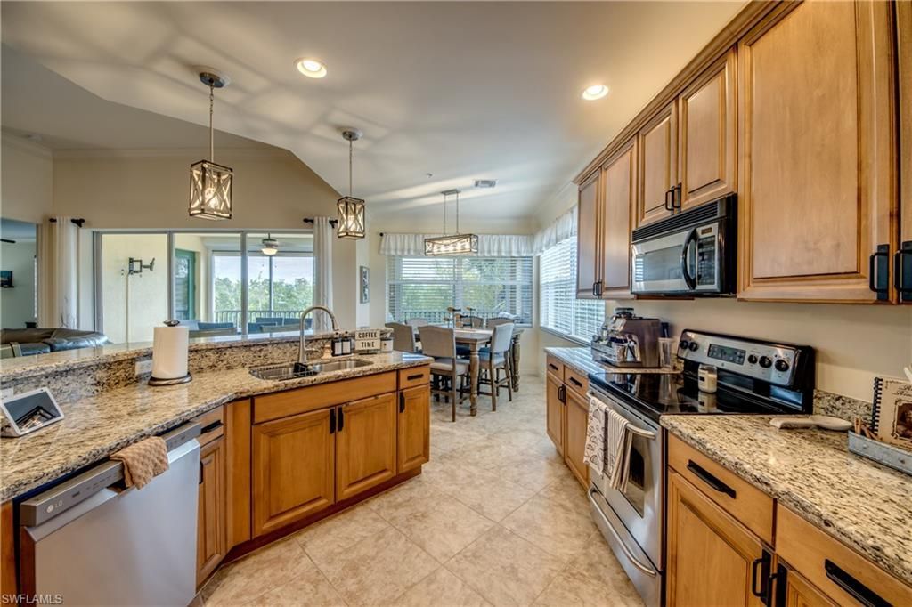 14490 Dolce Vista Rd, Unit 202, Fort Myers, FL 33908 Photo