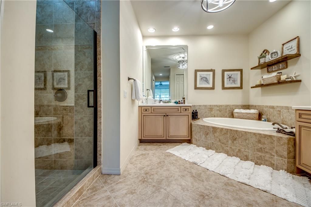 14490 Dolce Vista Rd, Unit 202, Fort Myers, FL 33908 Photo