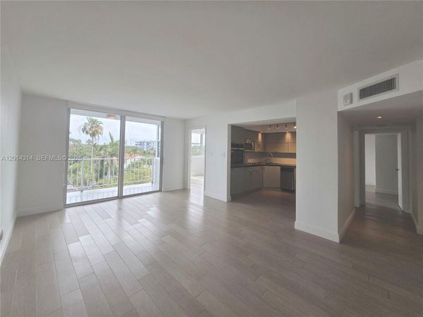 16546 NE 26th Ave , Unit 5H, North Miami Beach, FL 33160
