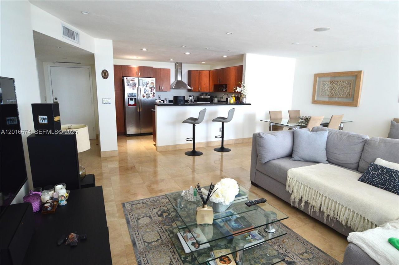 2780 NE 183rd St , Unit PH04, Aventura, FL 33160 Photo