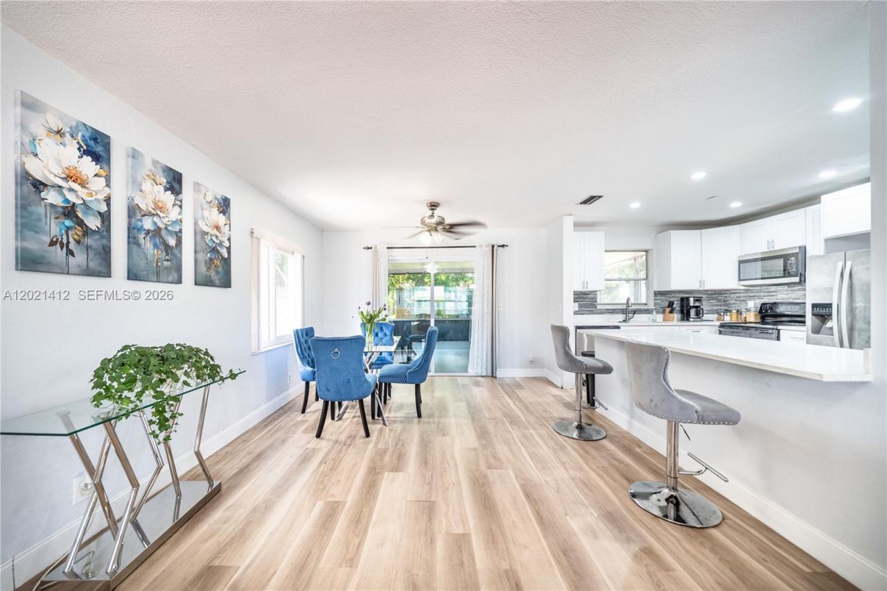 4360 NW 32nd Ct , Lauderdale Lakes, FL 33319 Photo