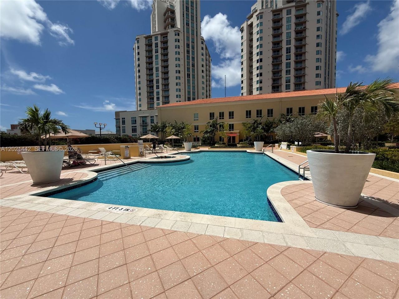 7350 SW 89th St, Unit 1602S, Miami, FL 33156 Photo