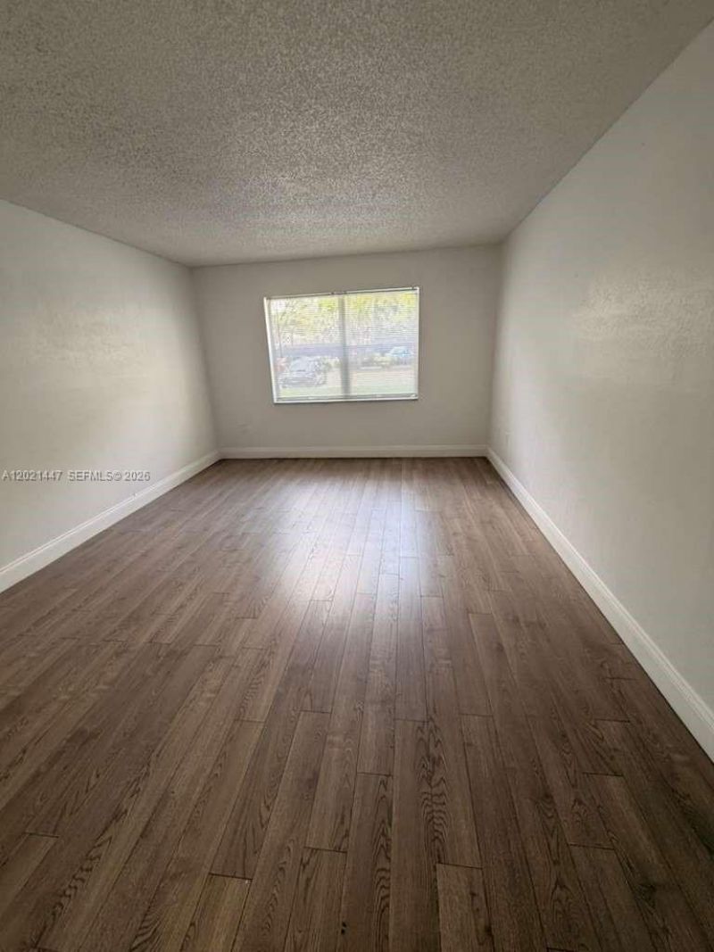 4235 N University Dr , Unit 106, Sunrise, FL 33351 Photo