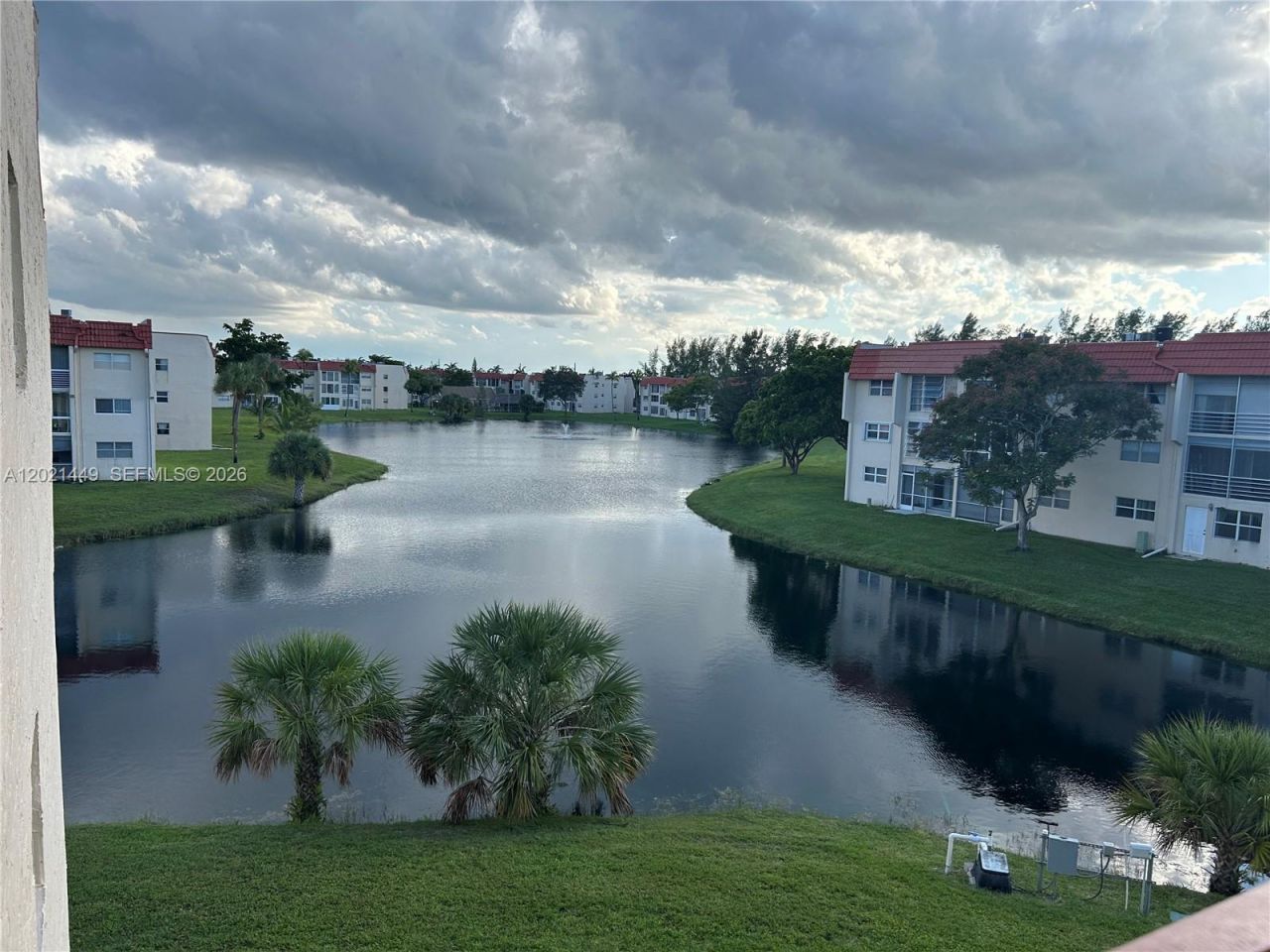 2831 E Sunrise Lakes Dr, Unit 309, Sunrise, FL 33322 Photo