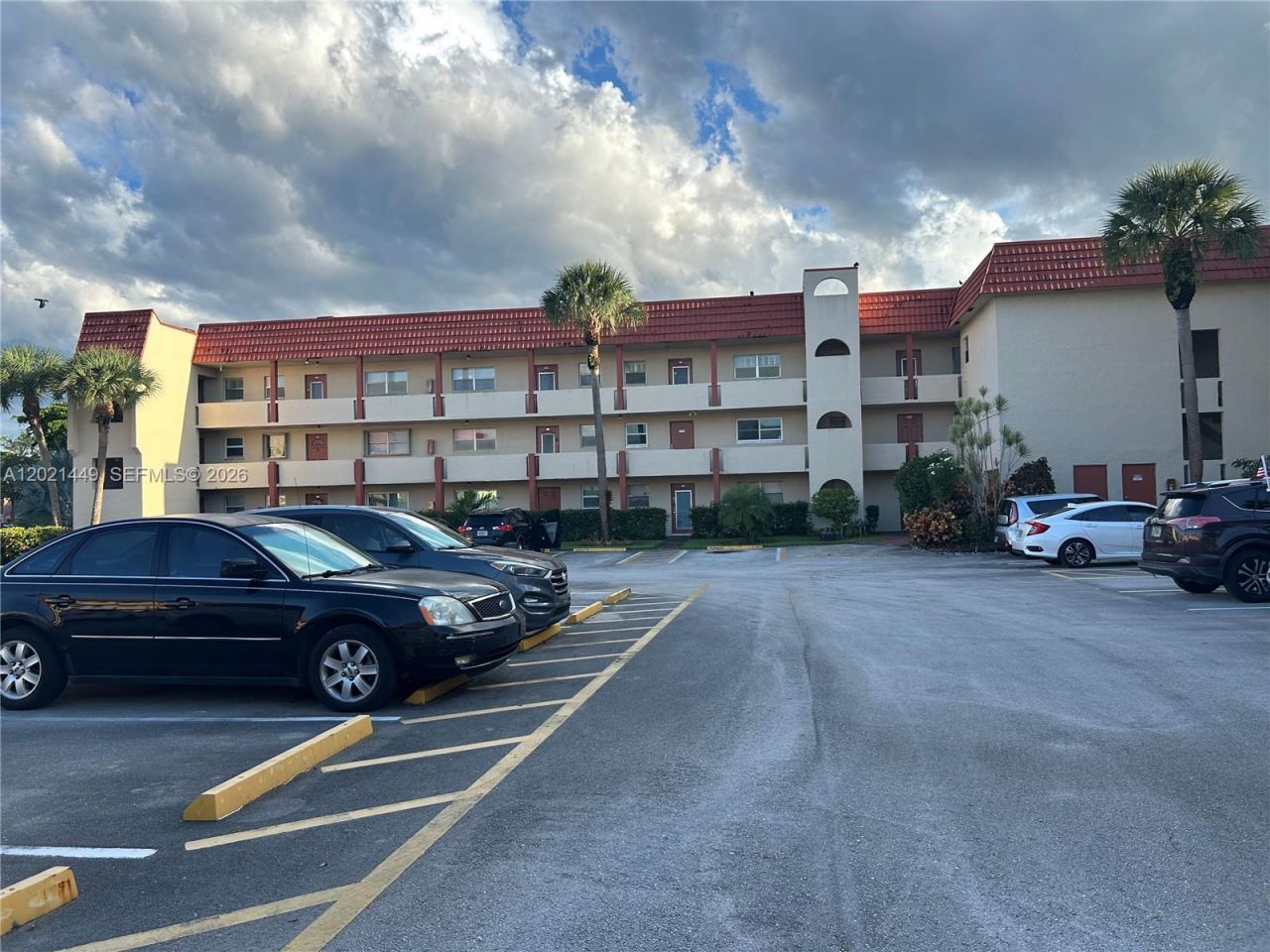 2831 E Sunrise Lakes Dr, Unit 309, Sunrise, FL 33322 Photo