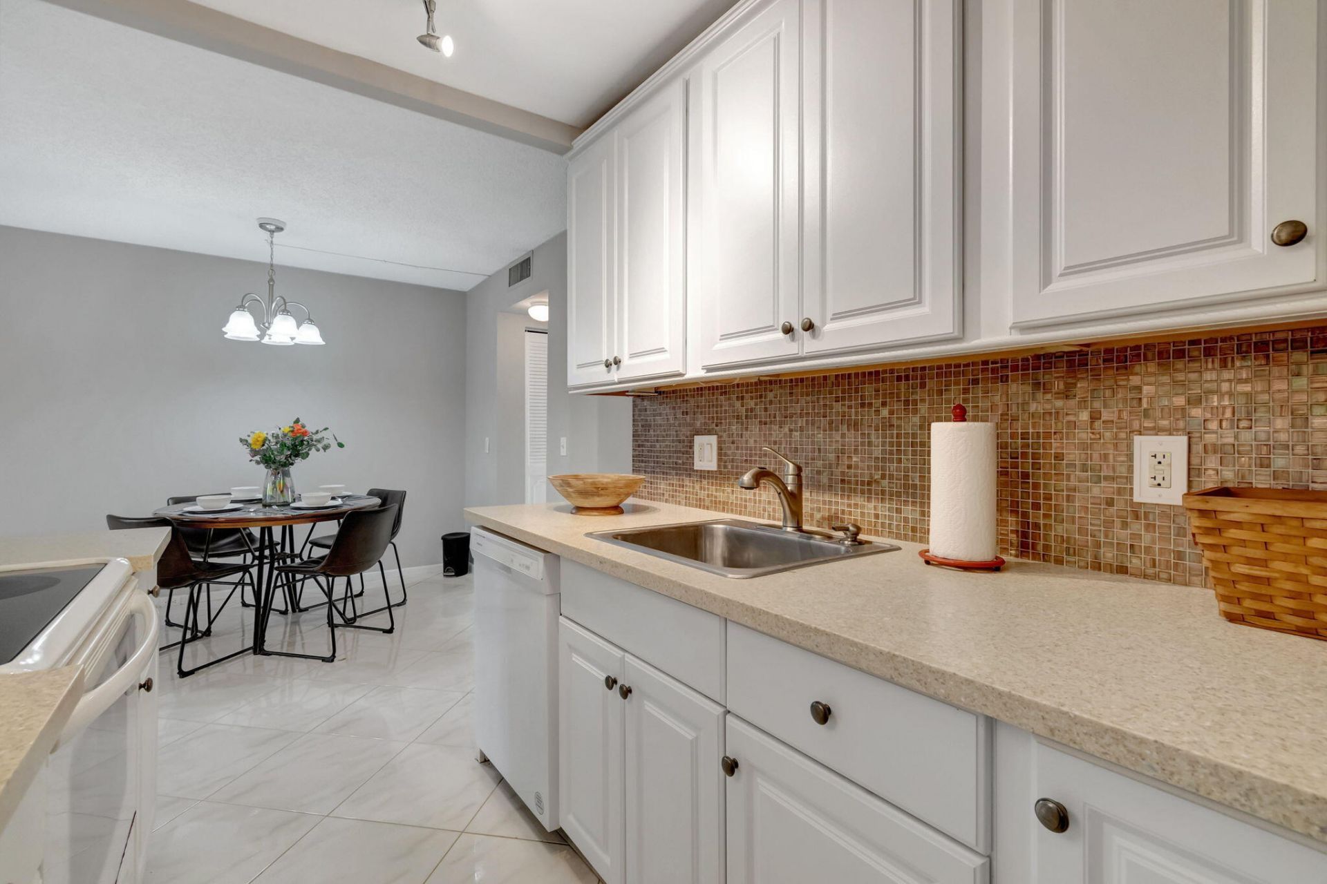 3031 Cornwall B, Boca Raton, FL 33434 Photo
