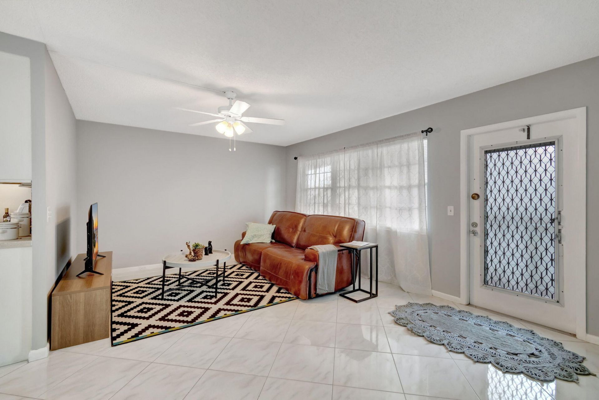 3031 Cornwall B, Boca Raton, FL 33434 Photo