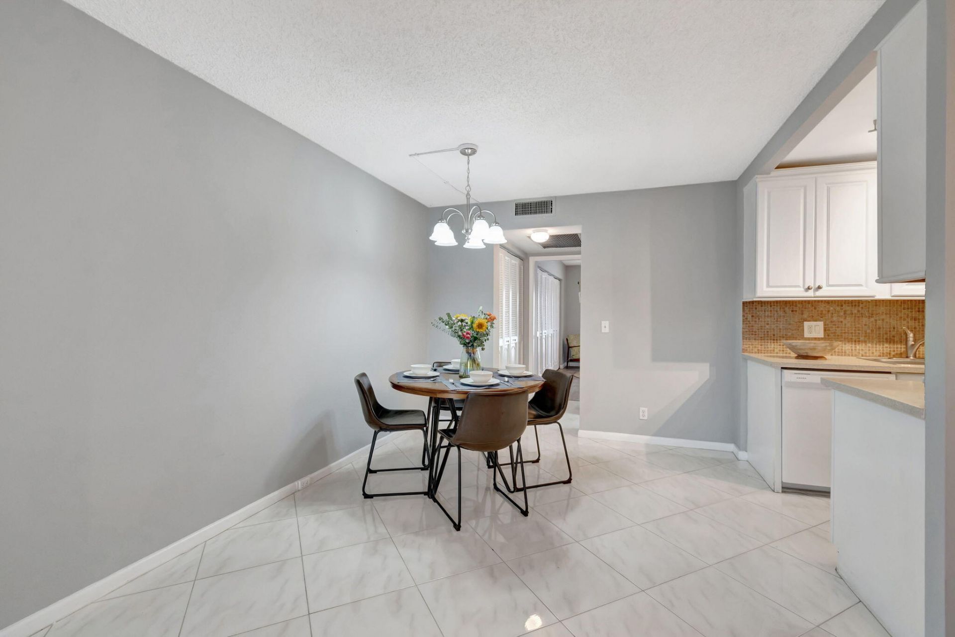 3031 Cornwall B, Boca Raton, FL 33434 Photo