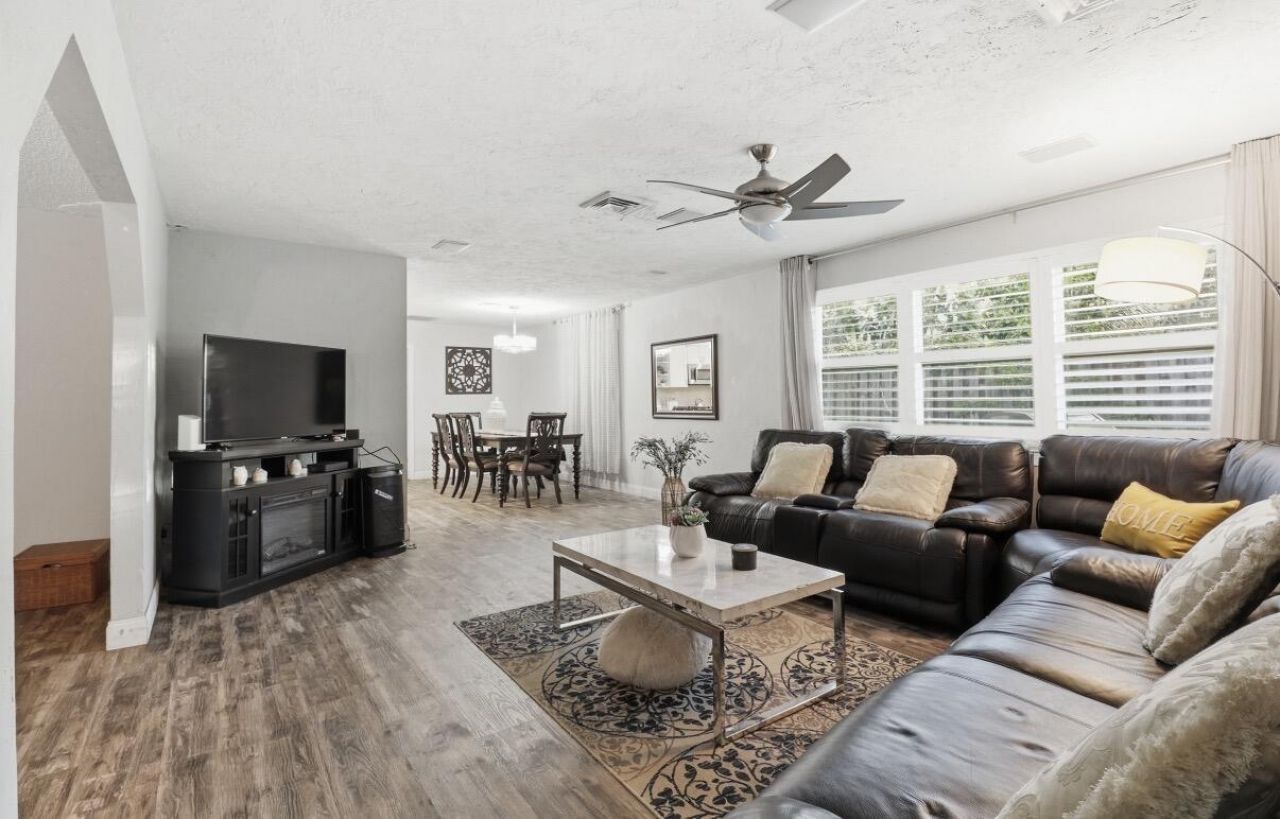 309 Hach Lane, Royal Palm Estates, FL 33415 Photo