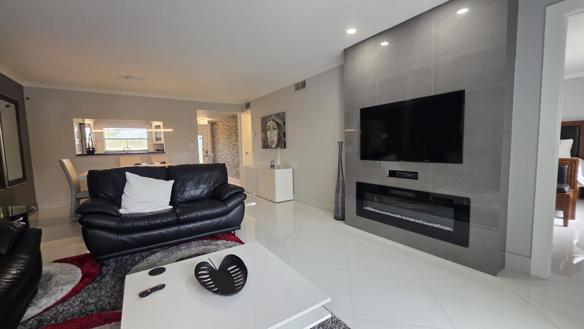 9301 Sunrise Lakes Boulevard, Unit 306, Sunrise, FL 33322 Photo