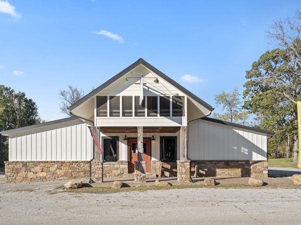 69000 E 240 Road , Wyandotte, OK 74370