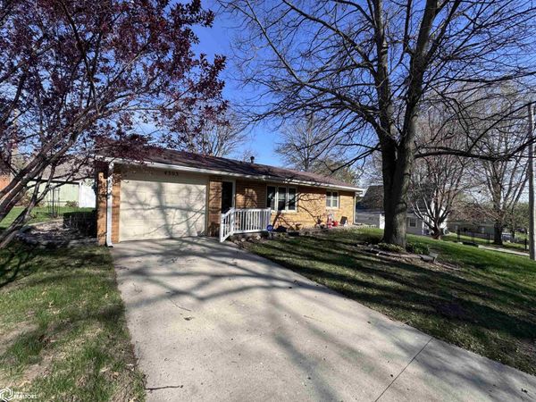 4303 Union Street, Elk Horn, IA 51531