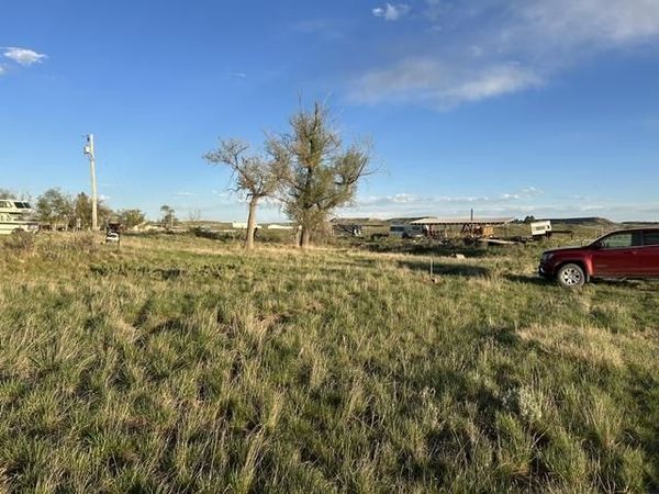 807 Grist Avenue, Edgemont, SD 57735