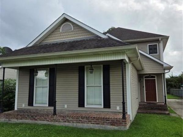 5047 OAK Street, Marrero, LA 70072