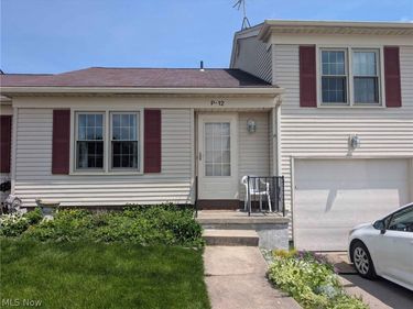 5279 Creekside Boulevard, Unit P-12, Brunswick Hills, OH 44212