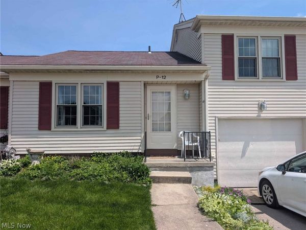 5279 Creekside Boulevard , Unit P-12, Brunswick Hills, OH 44212