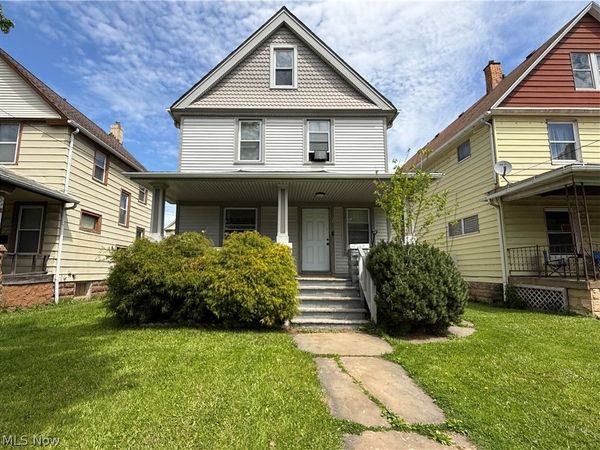 3802 Library Avenue , Cleveland, OH 44109