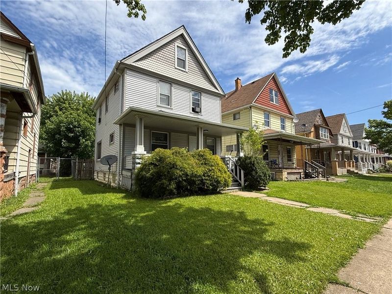 3802 Library Avenue, Cleveland, OH 44109 Photo 2