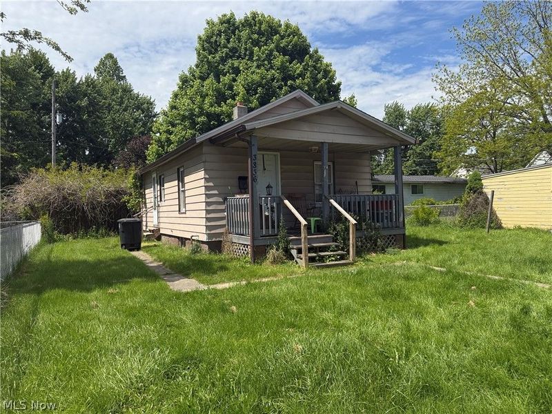 3834 Bosworth Road, Cleveland, OH 44111 Photo 3