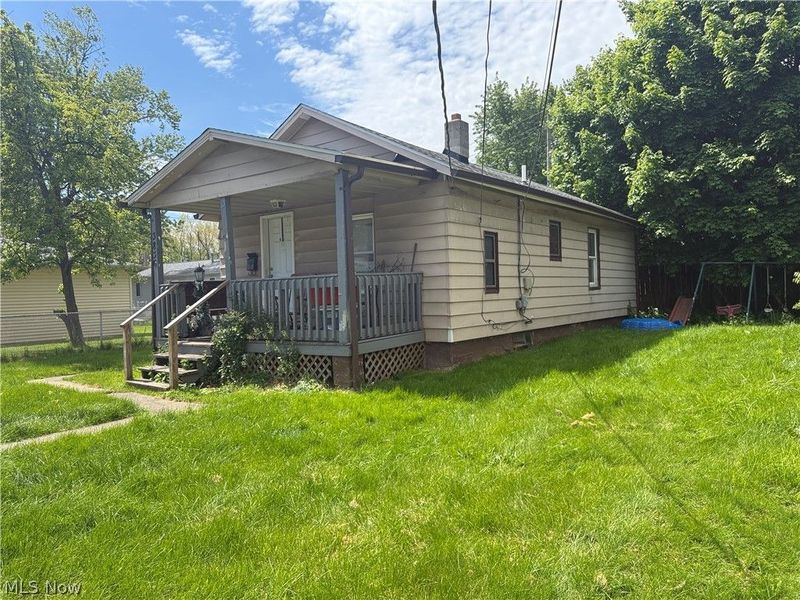 3834 Bosworth Road, Cleveland, OH 44111 Photo 4