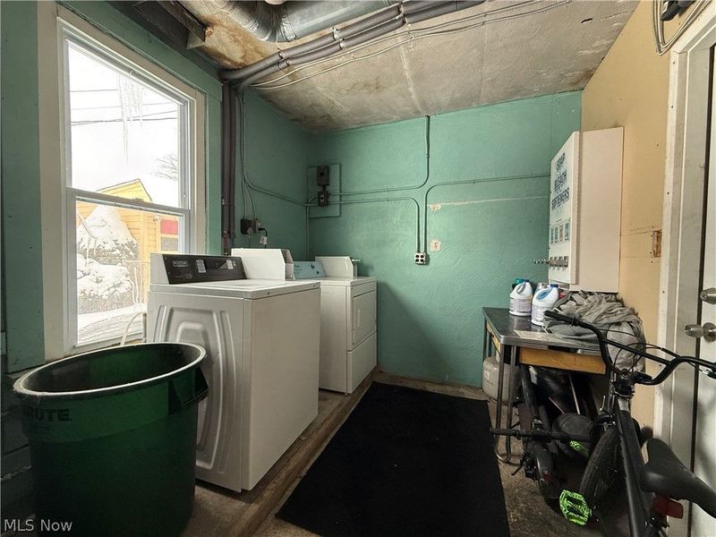 3834 Bosworth Road, Cleveland, OH 44111 Photo 9