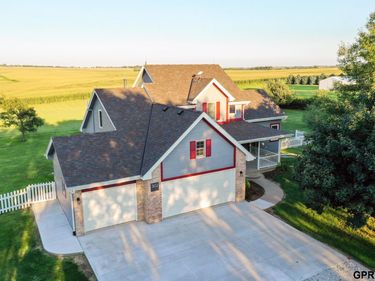 302 Prairie Road, Plattsmouth, NE 68048