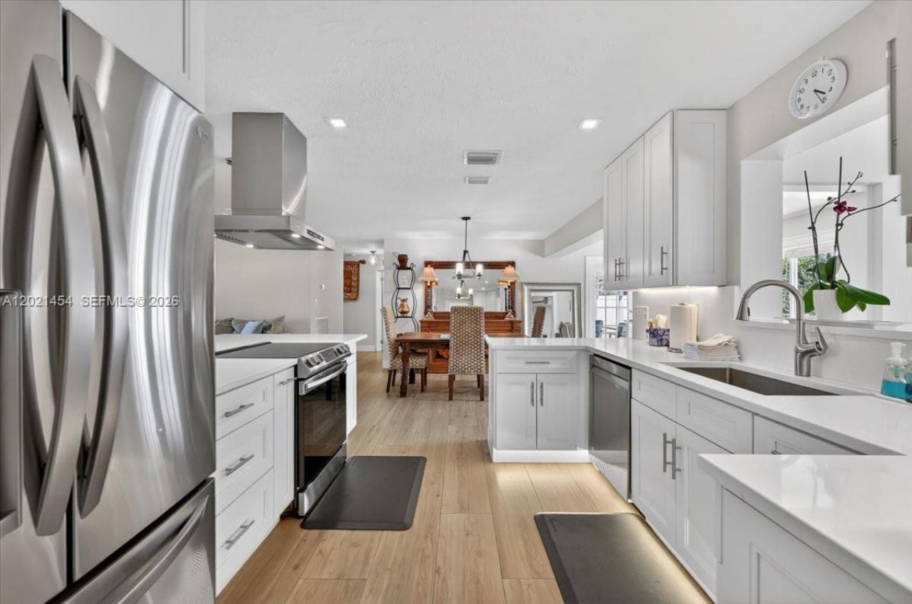 164 NE 30th St, Wilton Manors, FL 33334 Photo